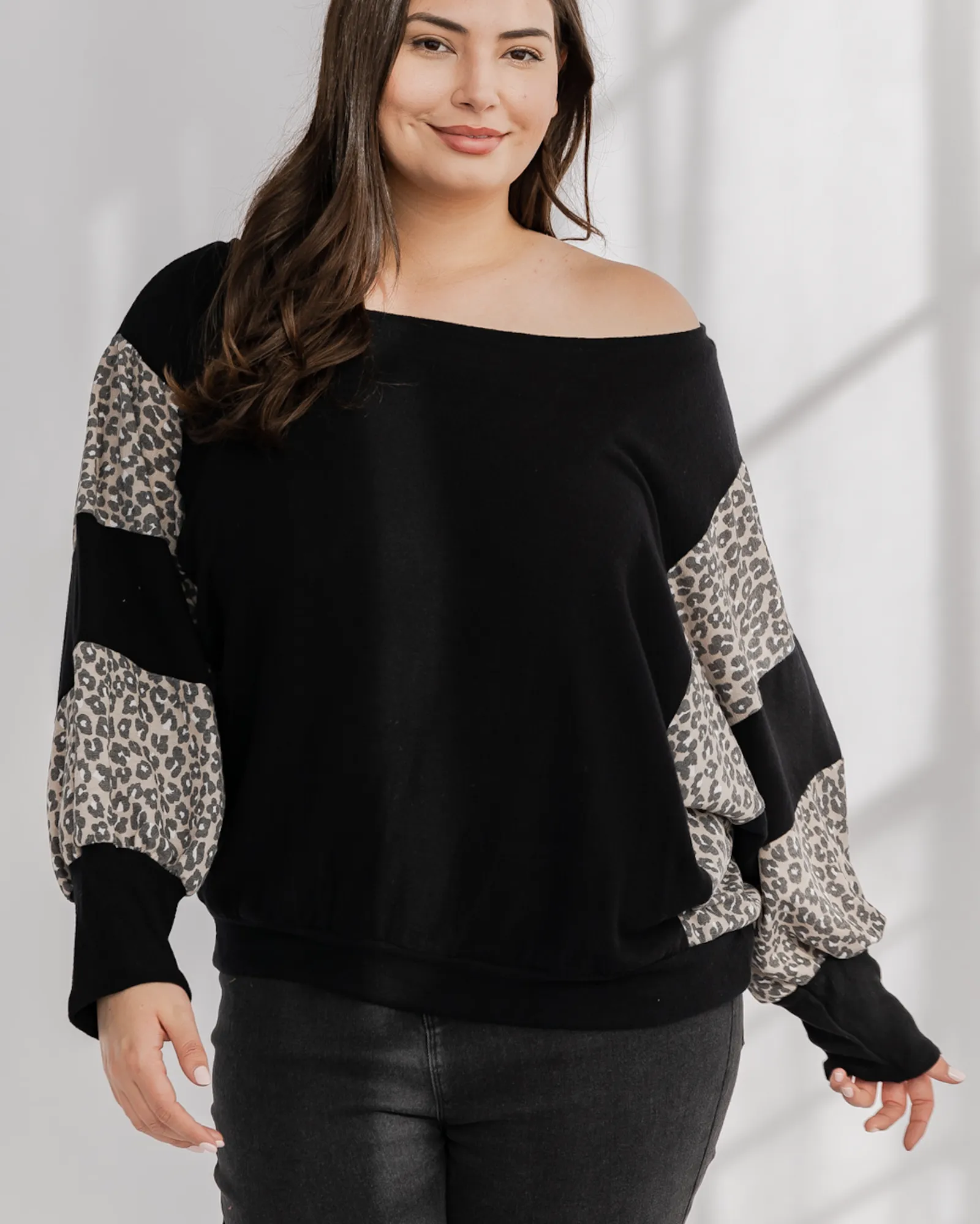 Cordelia Animal Print Sleeve Sweater | Black / Ivory