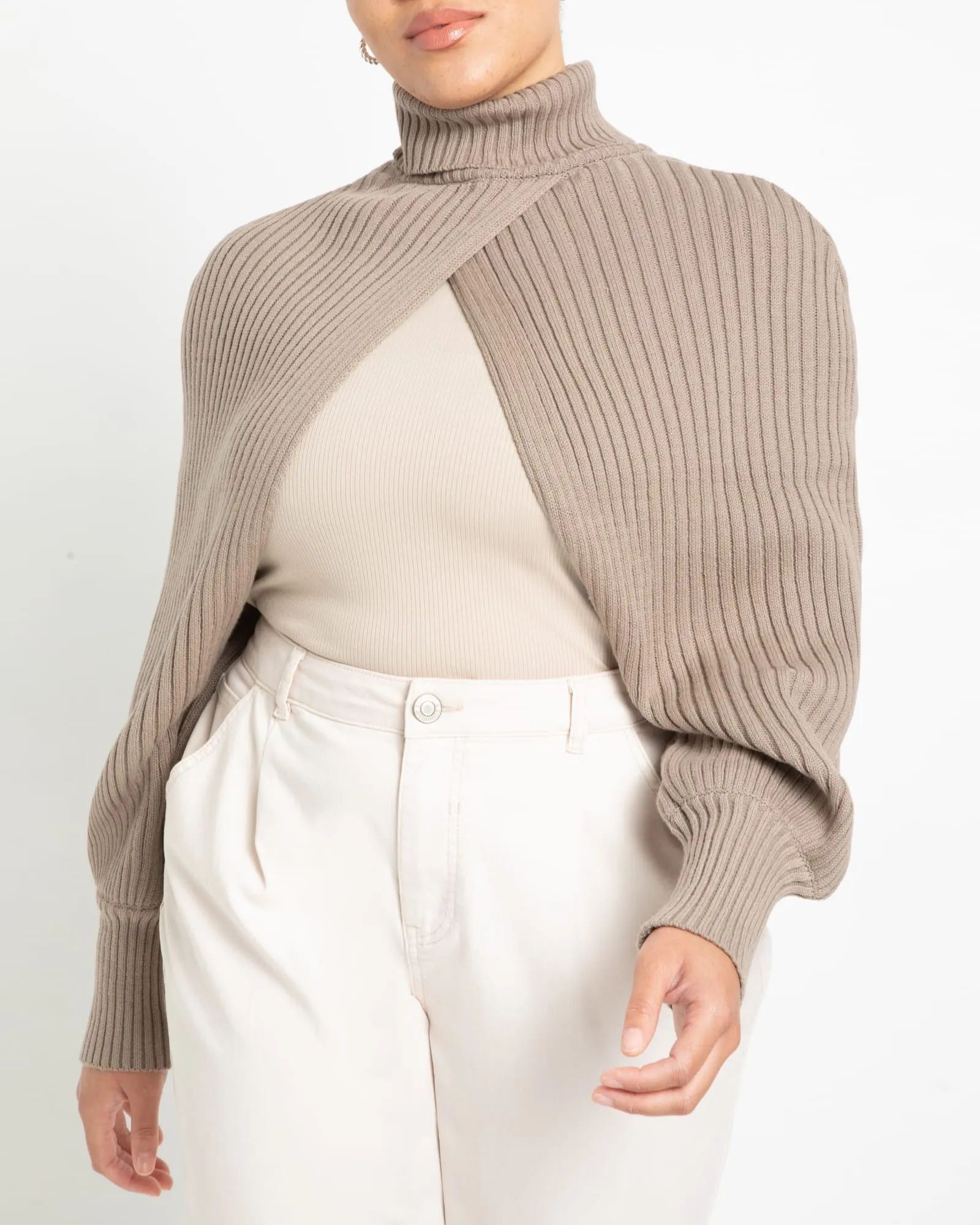 Erin Turtleneck Sweater Sleeves | Roasted Cashew