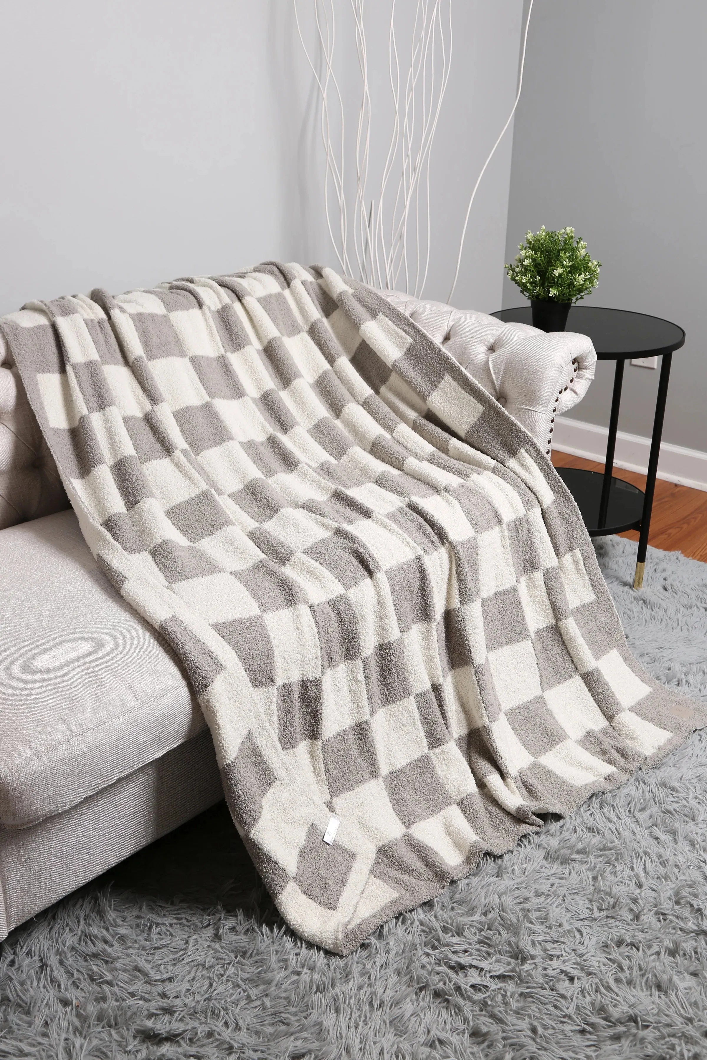 Grey Checkered Luxury Soft Throw Blanket