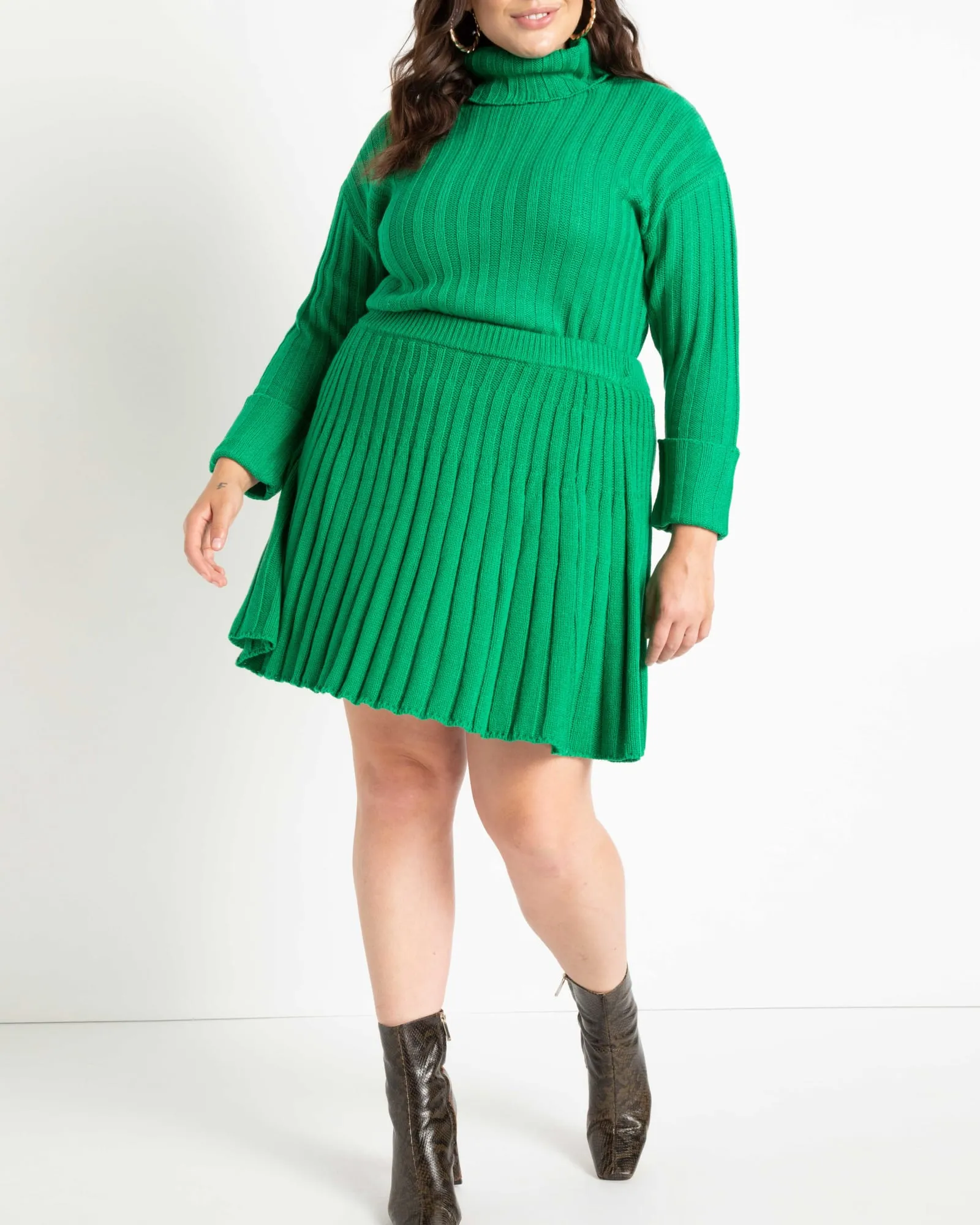 Layla Cropped Turtleneck | Jolly Green