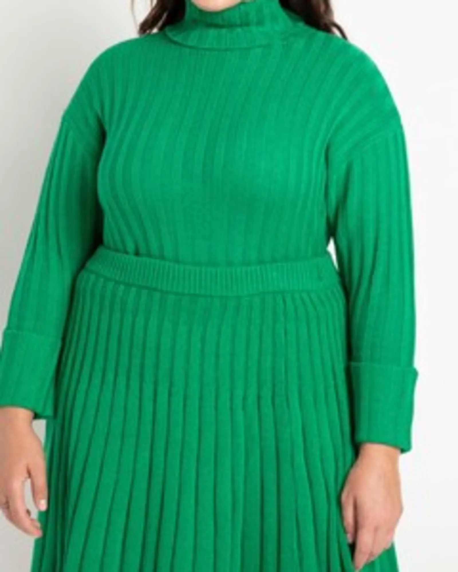 Layla Cropped Turtleneck | Jolly Green