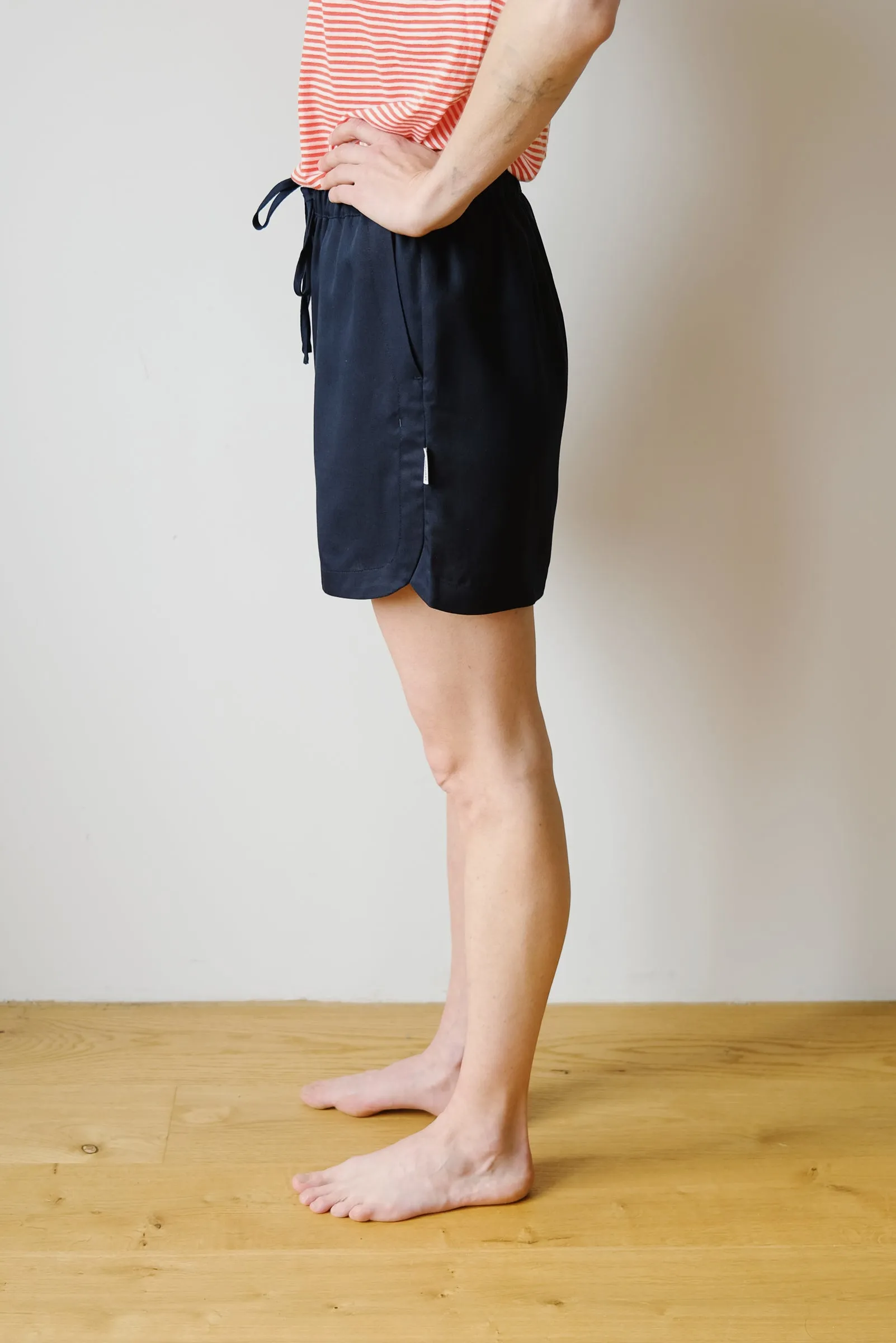 lyocell shorts - vaanna - night sky