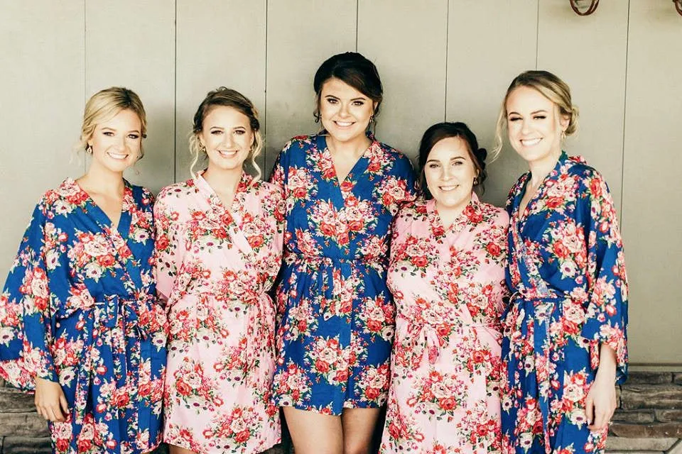 Set of 6  Bridesmaid Floral Robes, Unique Bridesmaids Gift Idea, Getting Ready Robes, Bridal Robe, Kimono Robes, Priority Ship from New York