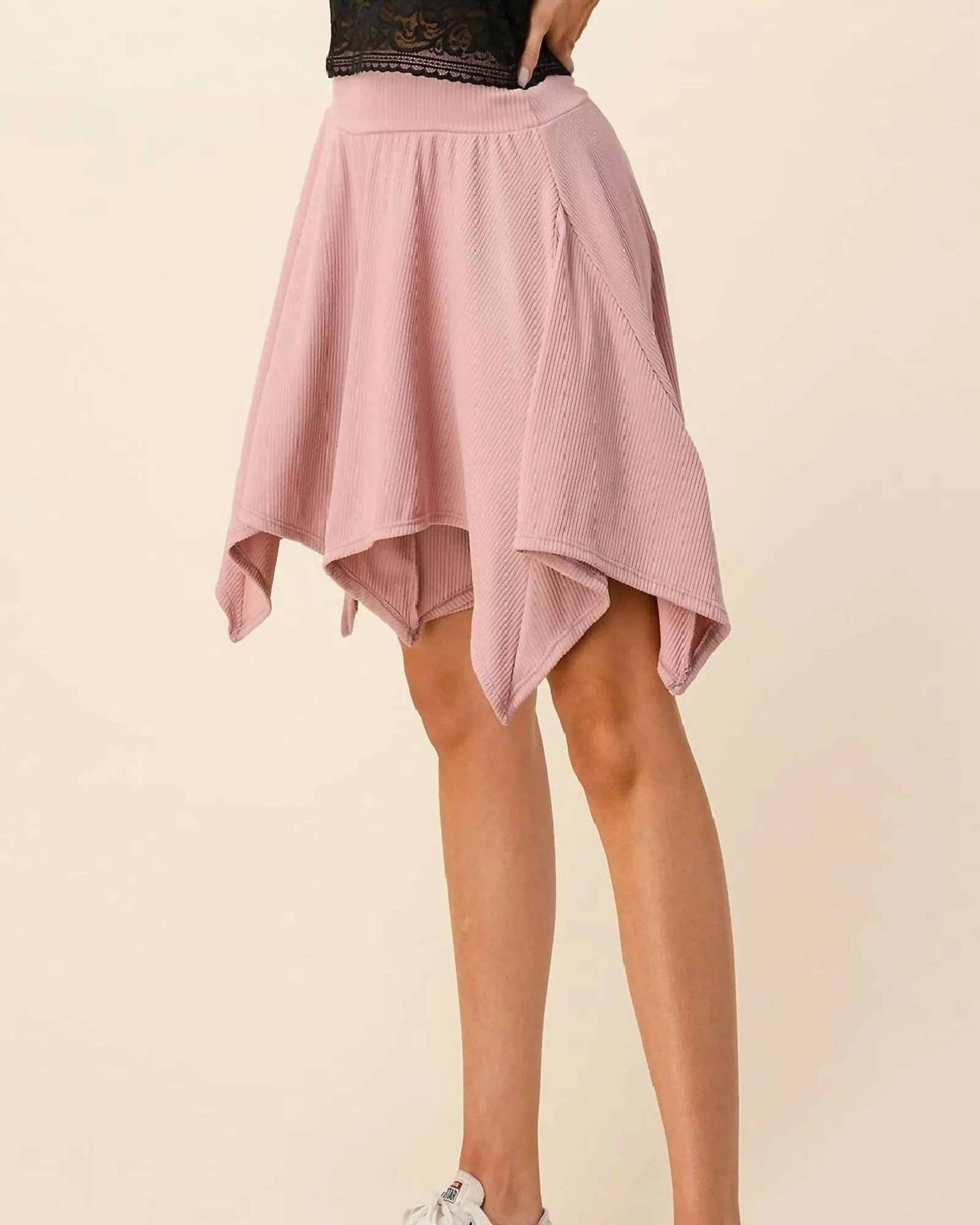 Women'S Flowy Asymmetrical Shorts In Mauve | Mauve